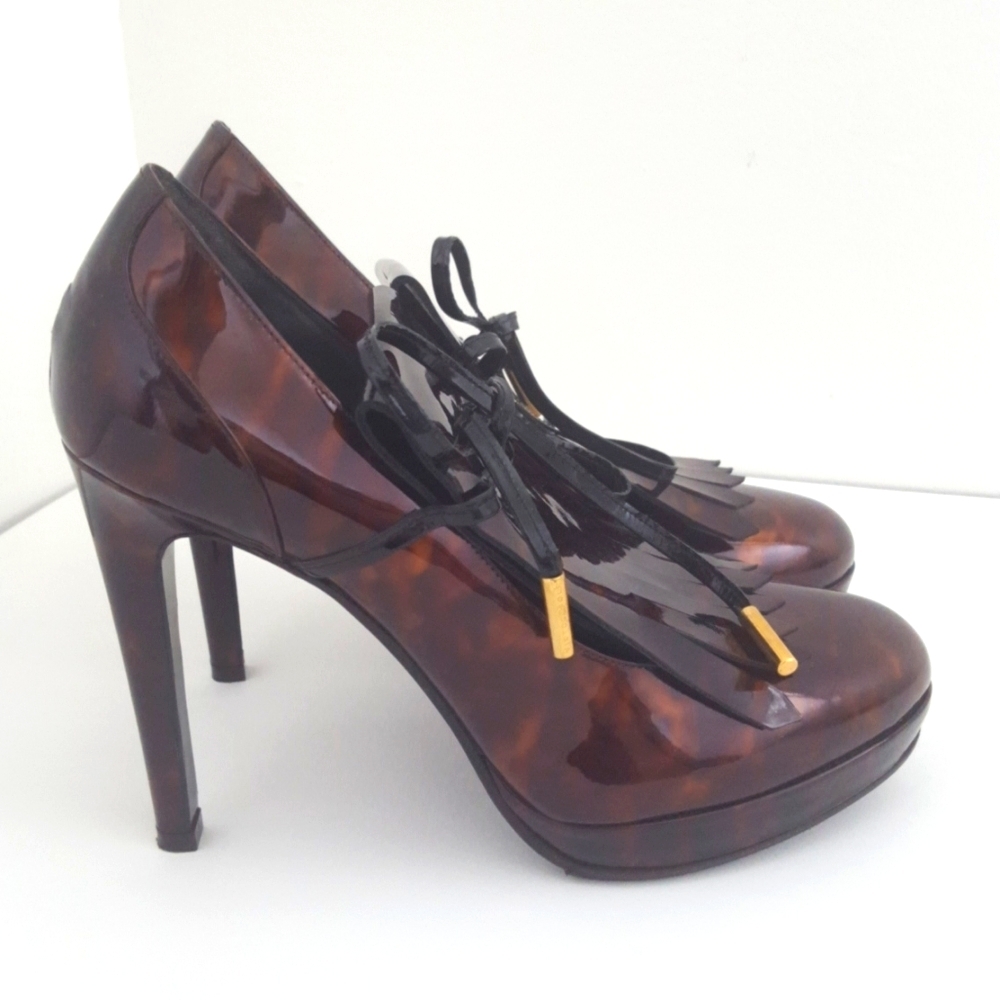 Viktor & Rolf size 38 brown leather kiltie shootie bootie high heels platform